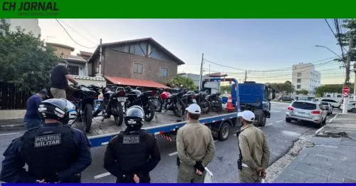 PM realiza ação integrada para coibir motos irregulares na Orla dos Cavaleiros