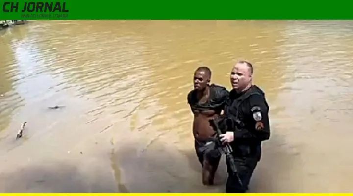 Tentativa olímpica dá errado: criminoso tenta virar peixe, mas acaba fisgado pela PM entre Malvinas e Nova Holanda